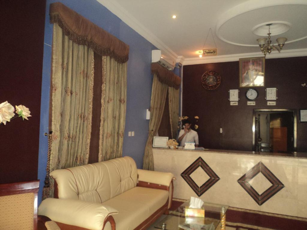 Taj Al Arab Hotel Al Burimi Al Buraimi Luaran gambar