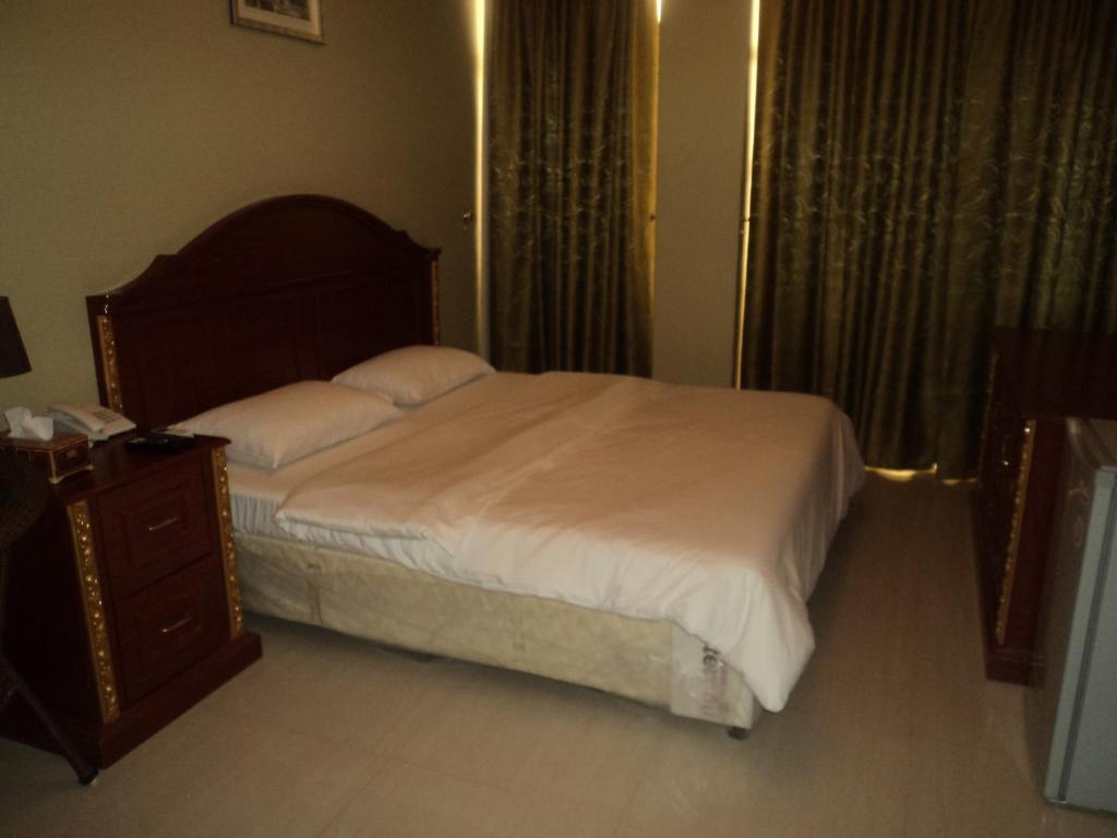 Taj Al Arab Hotel Al Burimi Al Buraimi Luaran gambar