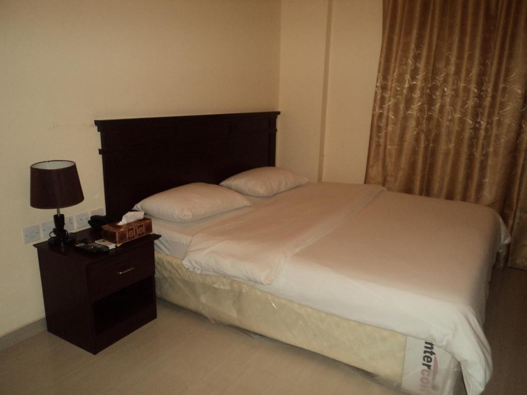 Taj Al Arab Hotel Al Burimi Al Buraimi Bilik gambar